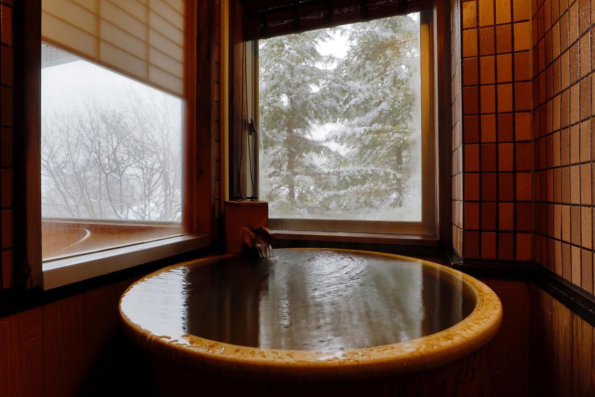 Miyama Ouan Kyoritsu Resort Takayama  Eksteriør bilde A traditional Japanese onsen