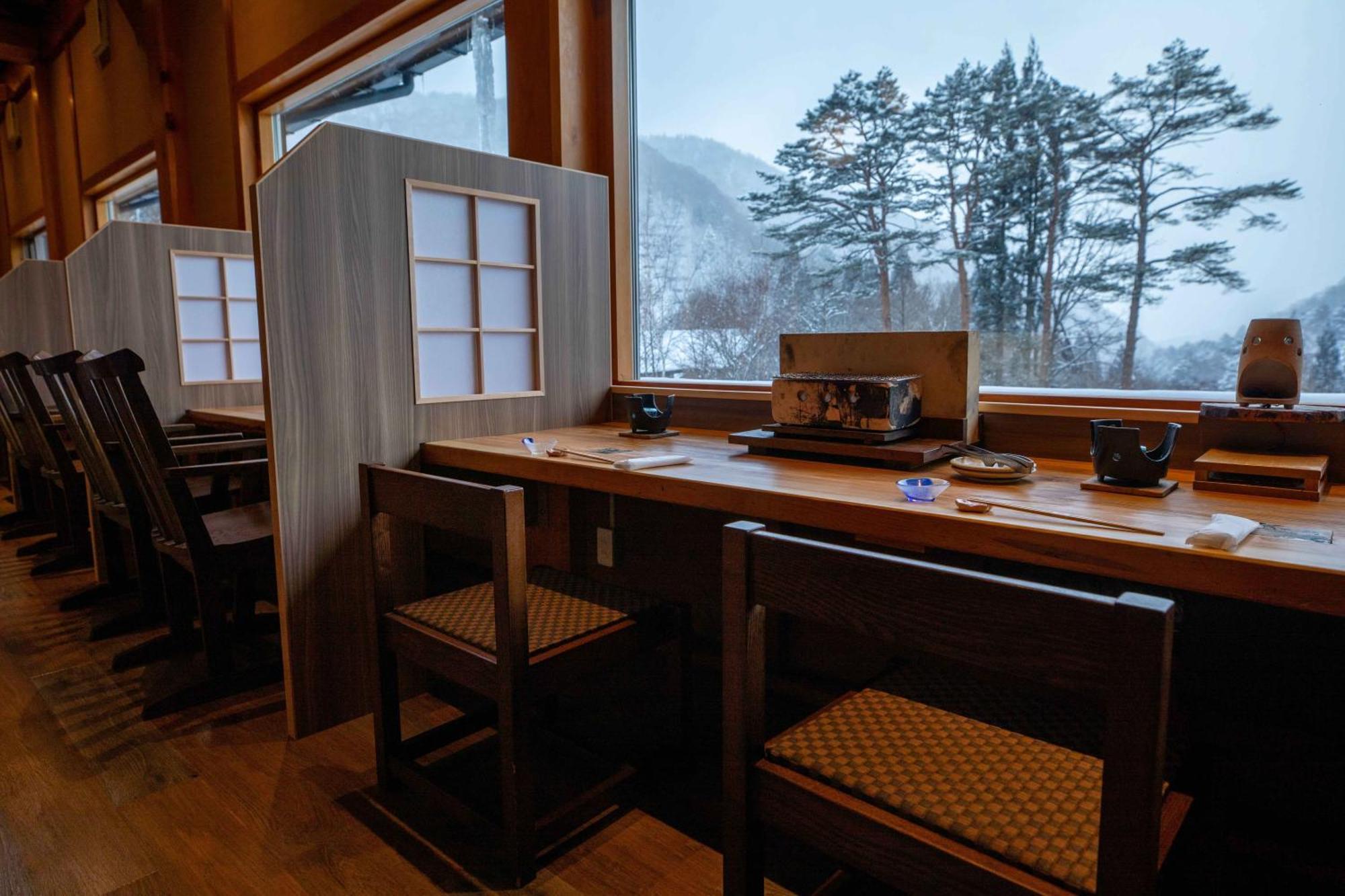 Miyama Ouan Kyoritsu Resort Takayama  Eksteriør bilde A traditional Japanese restaurant